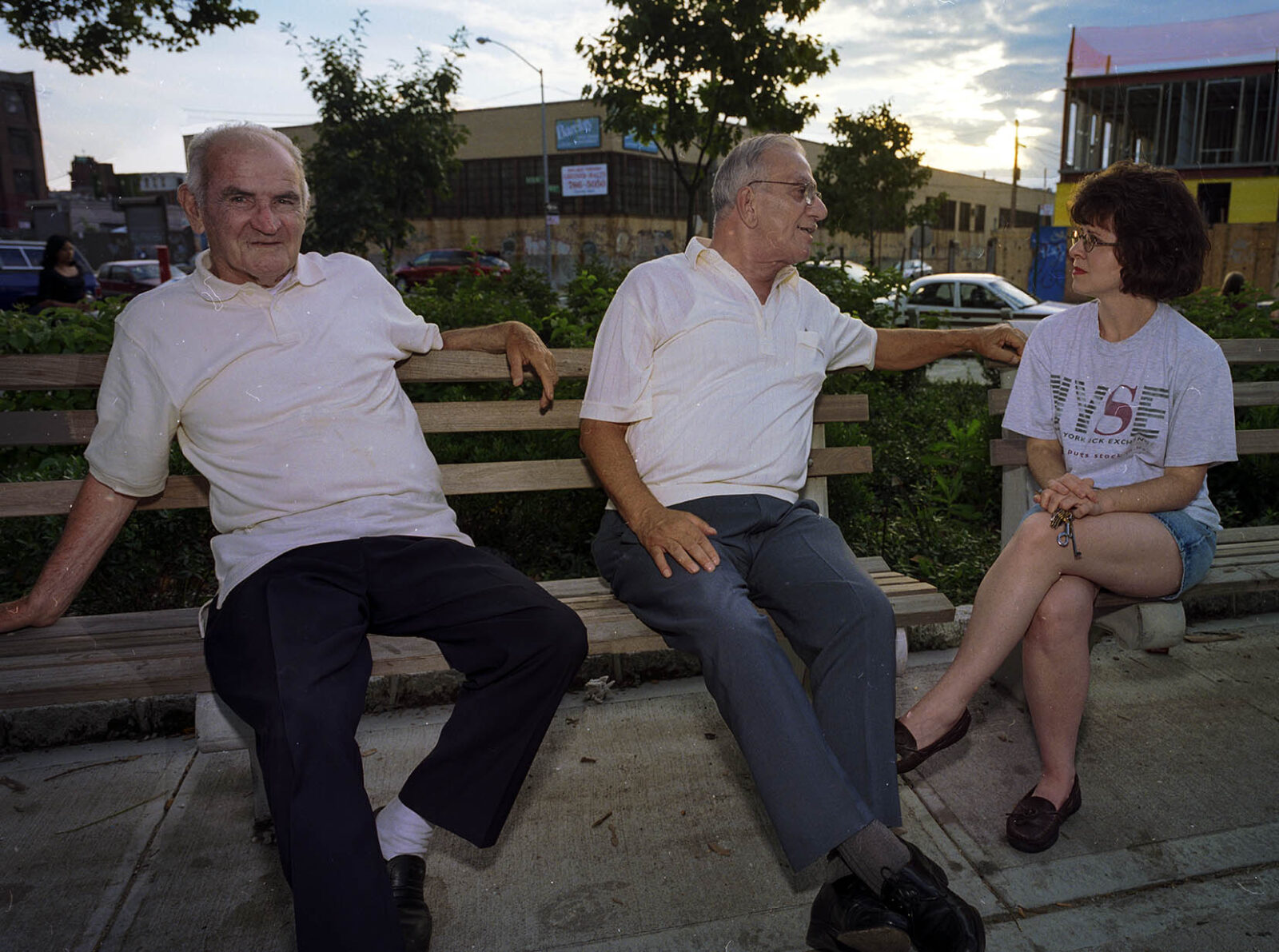 works-stoop-willimsburg neighborhood friends-21