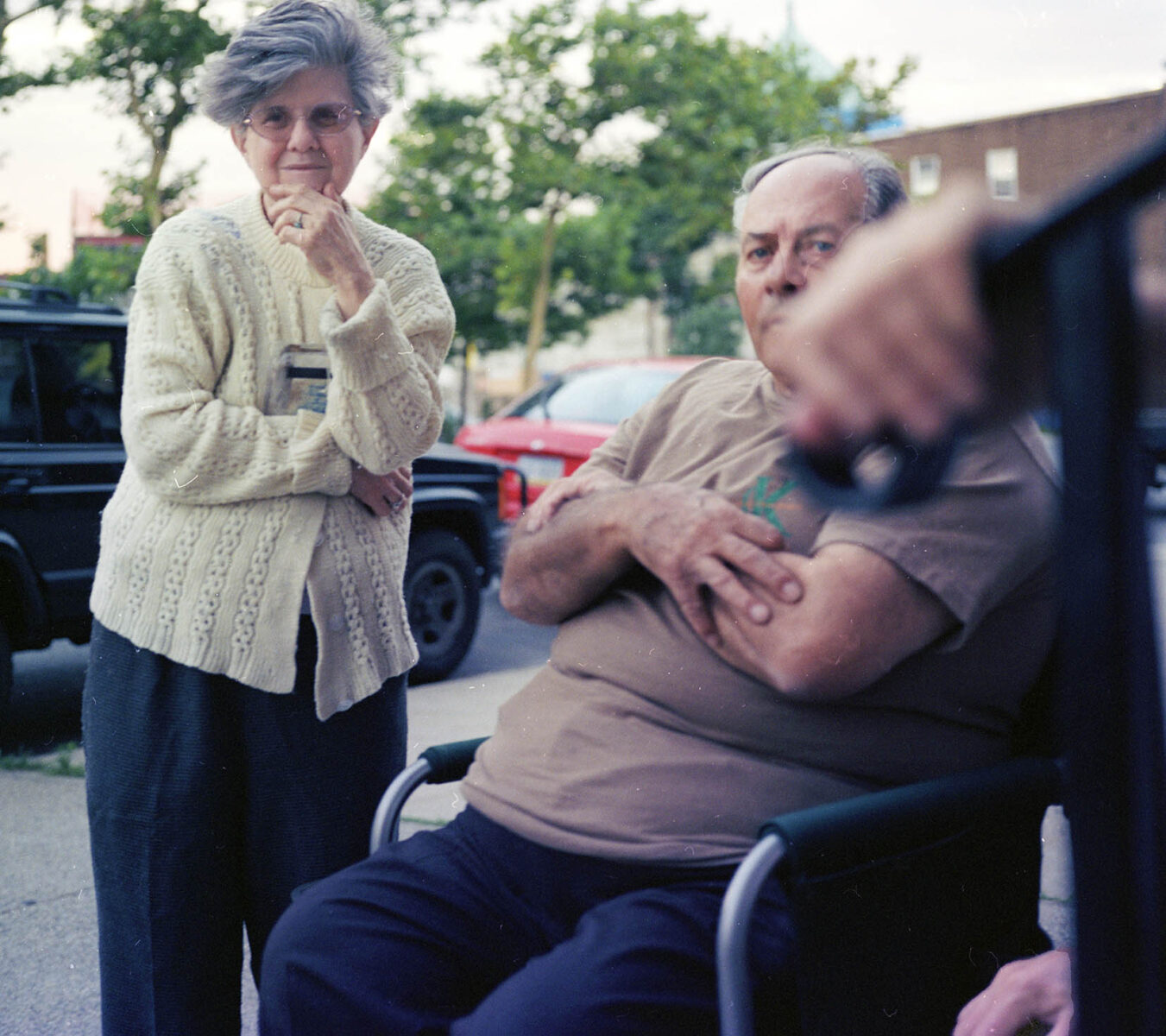 works-stoop-willimsburg neighborhood friends-22