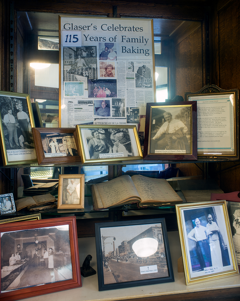 03 works-glasers-cabinent dispaly-04 03 works-glasers-cabinent dispaly-04