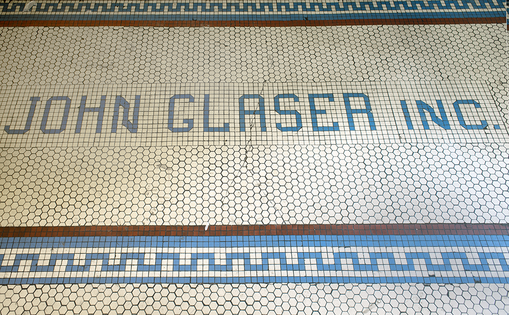 09-works-glasers-floor 09-works-glasers-floor