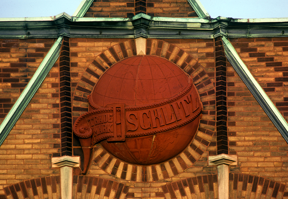 works-schlitz3
