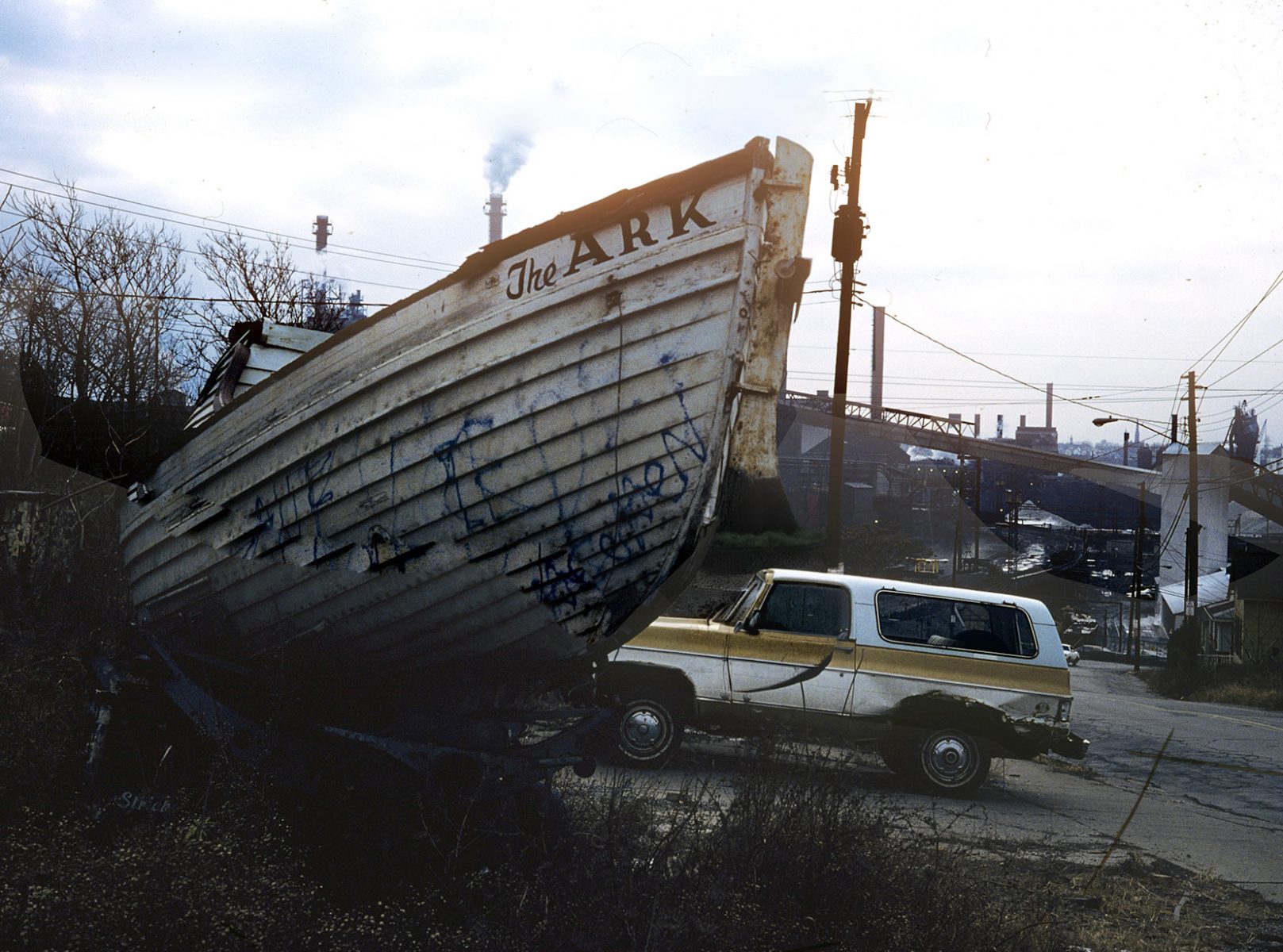 Pictures of the Lost Source - cities, industrial neighborhoods, disappearing America, Rust Belt, waterfalls, moonlight, badlands, night photograohy, streets, bronx, brooklyn, queens, new jersey, cleveland, chicago, steubenville, weirton, warren, industry, steel mills, factories, homes old