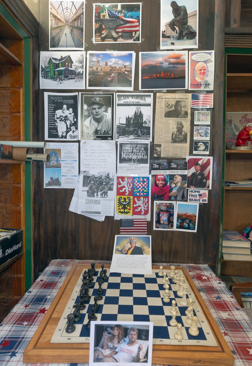 Pictures of the Lost Source - cities, industrial neighborhoods, disappearing America, Rust Belt, waterfalls, moonlight, badlands, night photograohy, streets, bronx, brooklyn, queens, new jersey, cleveland, chicago, steubenville, weirton, warren,