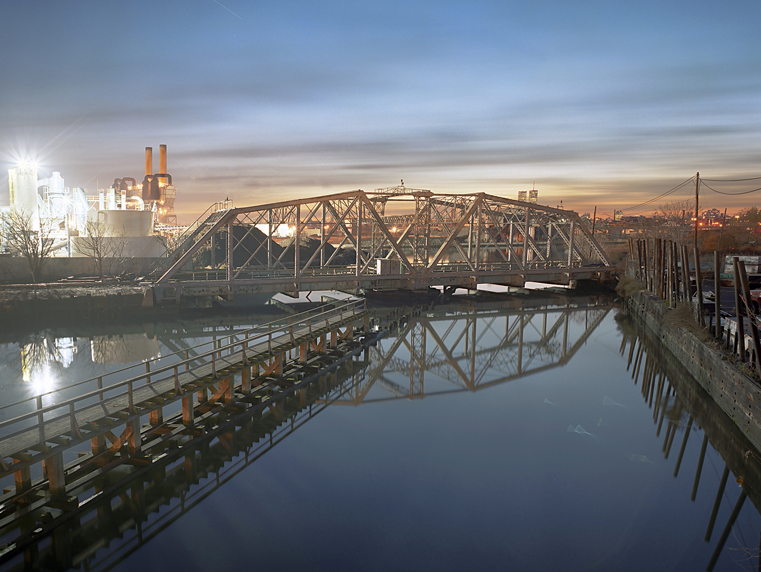 Montauk Swing Bridge Over Dutch Kills, Greenpoint Incinerator, Long Island City, Queens
