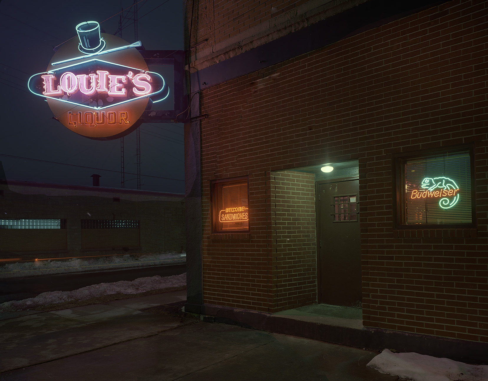 Louise's Bar, Lima