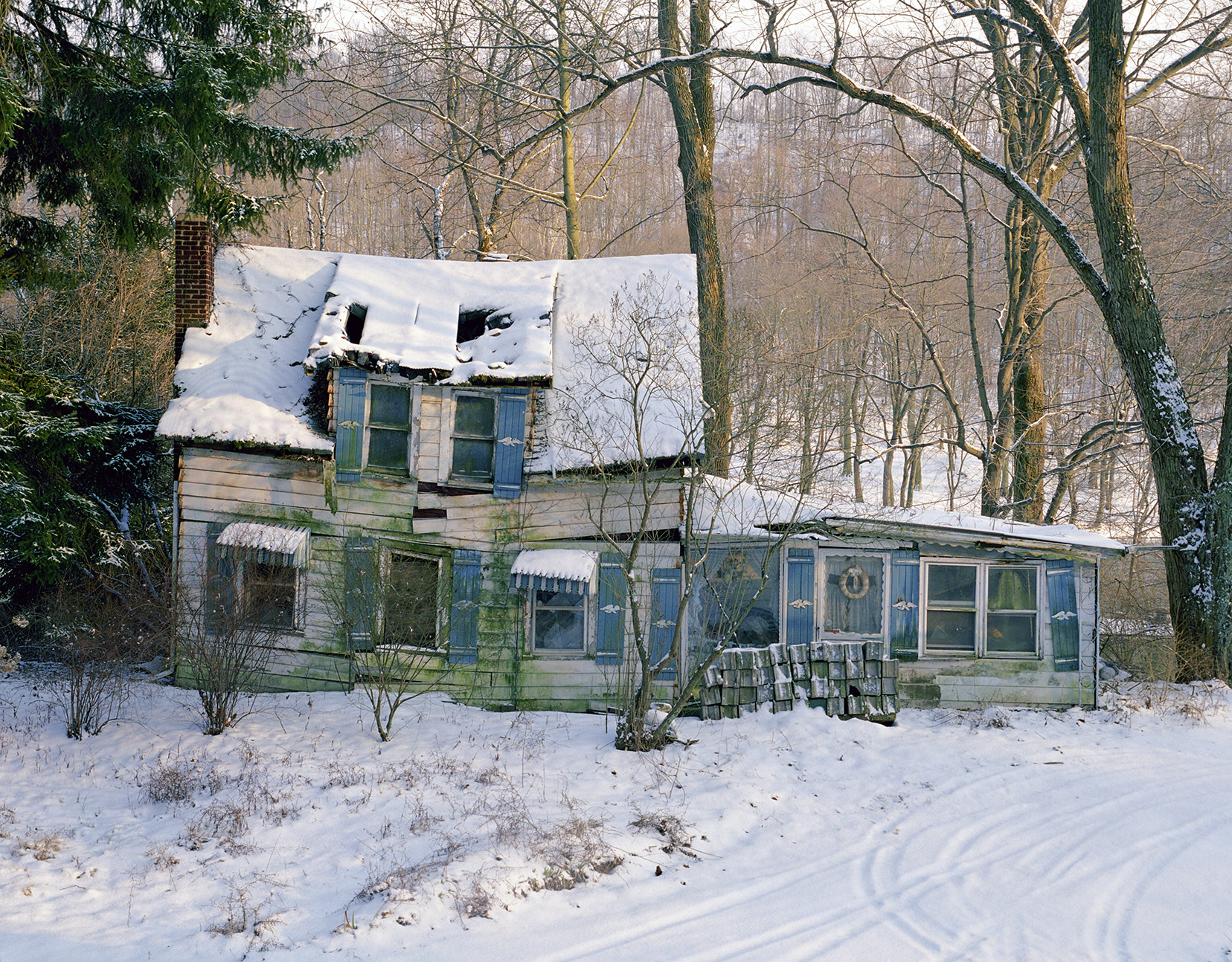 House, Tuscaraw River