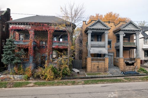 Apetment Houses, St Charles Avenue